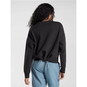 Gymshark Women's Retake Sweat Crew Sweatshirt in Black Size Small